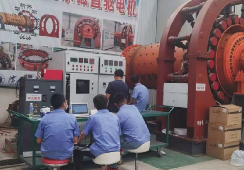 沈阳工业大学研究团队对永磁直驱球磨机进行调试