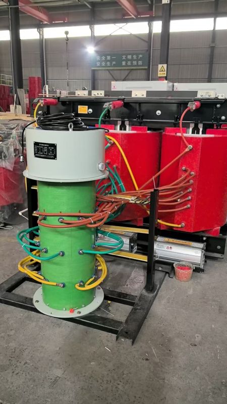 SCB10-2000kva干式有载调压变压器